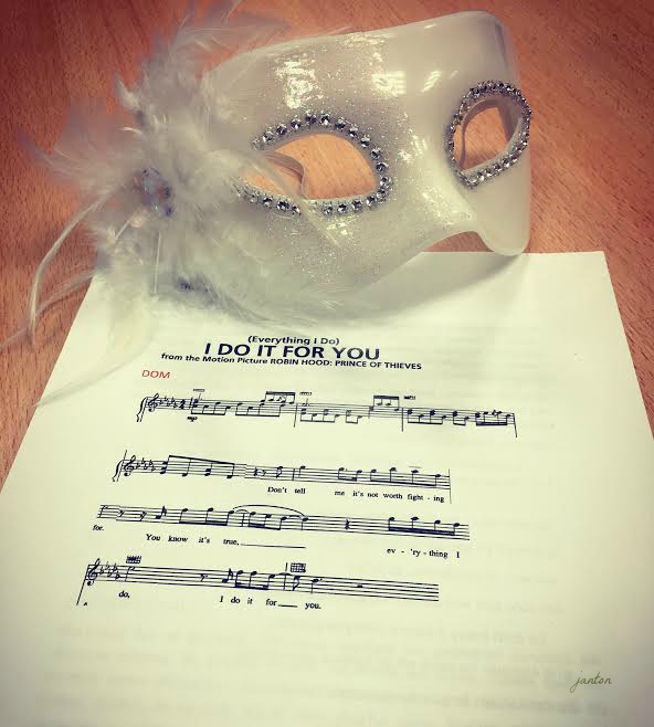 Foto máscara con firma